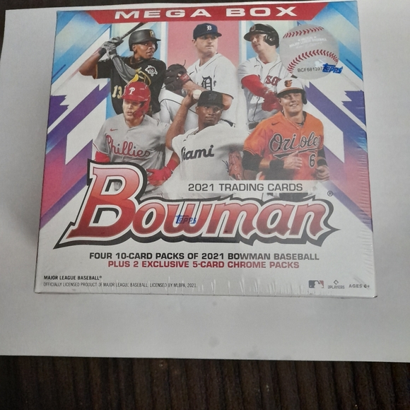 Topps Mega Box - Picture 2 of 4